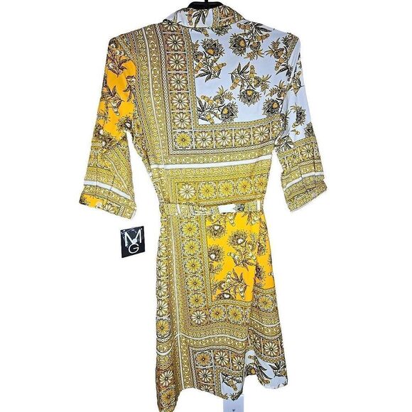 Mlle Gabrielle NWT Button Down Yellow Floral Belted Dress Plus Size 1x NEW t3 - Picture 2 of 8